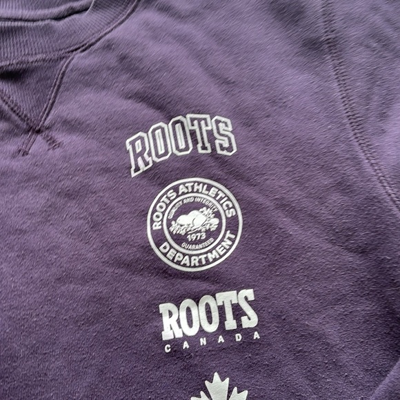 Roots Purple Crewneck Sweatshirt – Size S | Canadian Heritage | Cozy Casual | - Picture 2 of 7